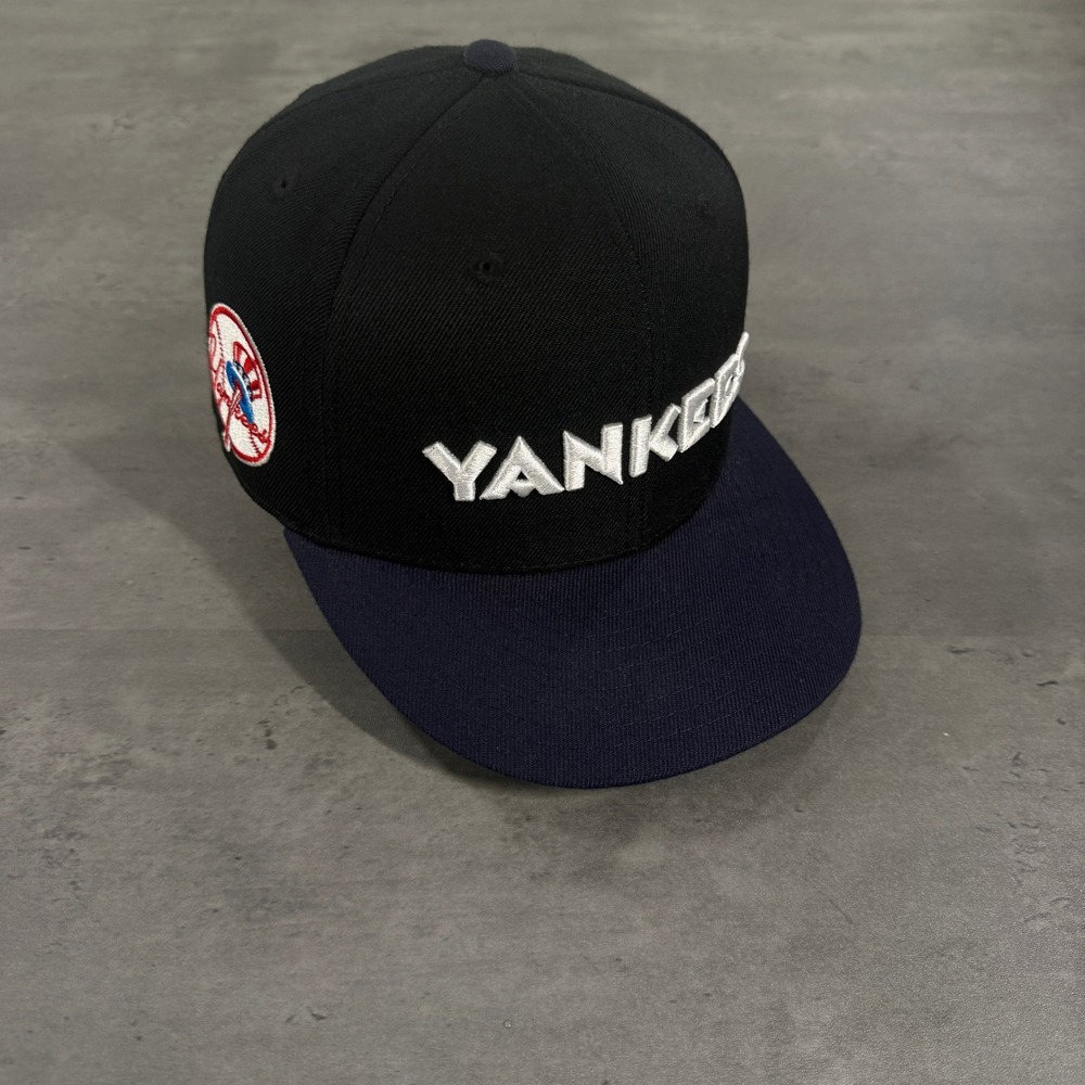 Mitchell & Ness Topps Chrome New York Yankees Hat 7 Black Fitted Cap Cooperstown